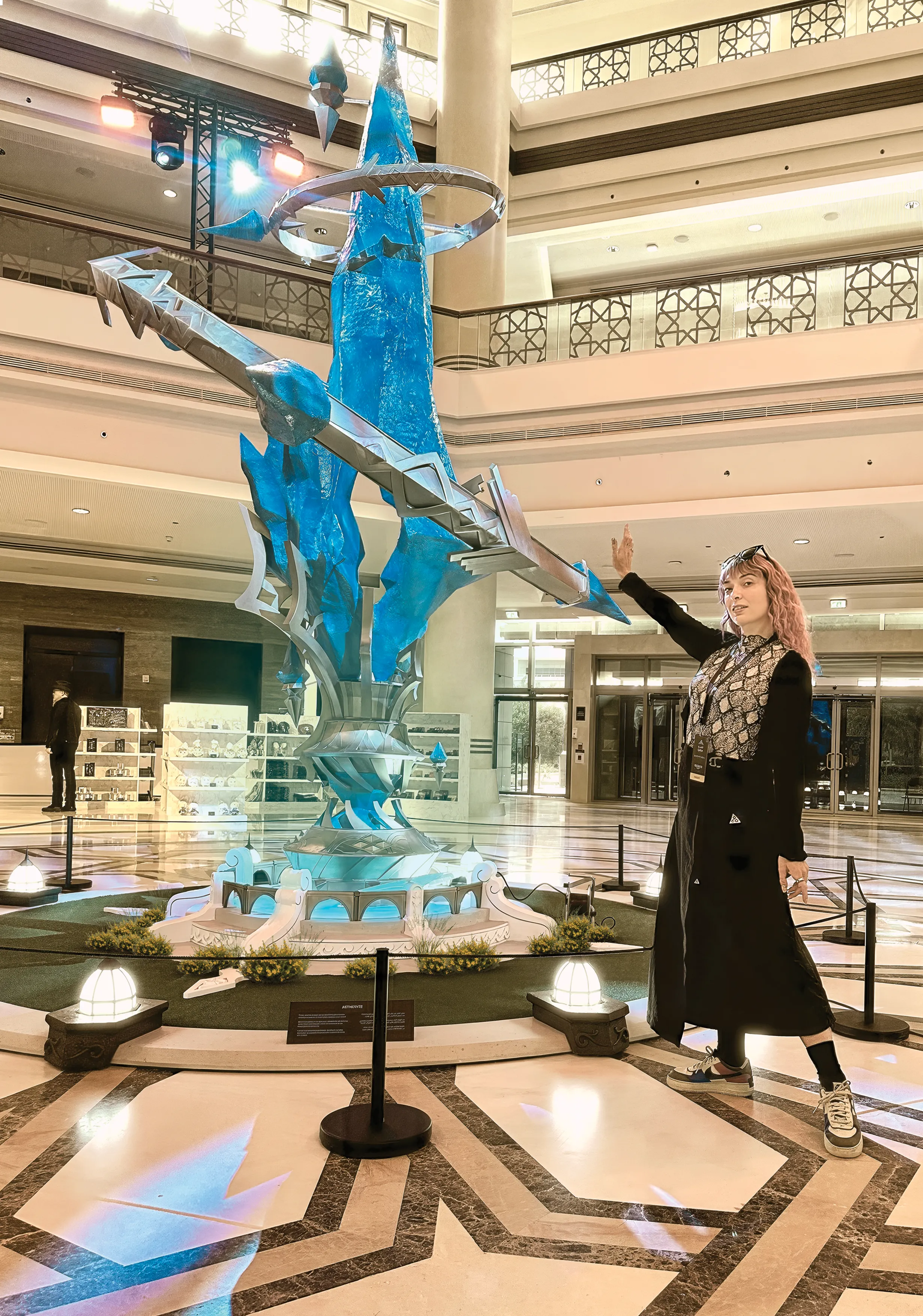Segmented large-format 3D printed sculpture by The Monolith
